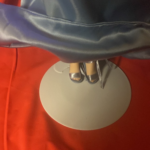 Astiton-Drake Galleries Girl Doll by Mel Odom - Picture 6 of 7